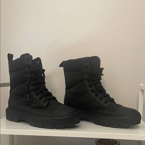 Stylish Black Women's Boots